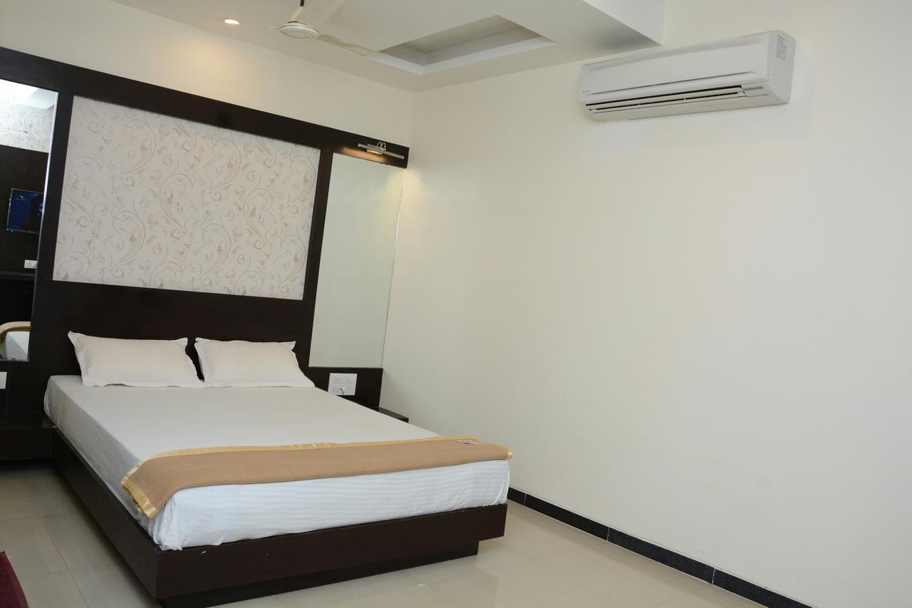 Hotel Shrinath Ābu Road Dış mekan fotoğraf