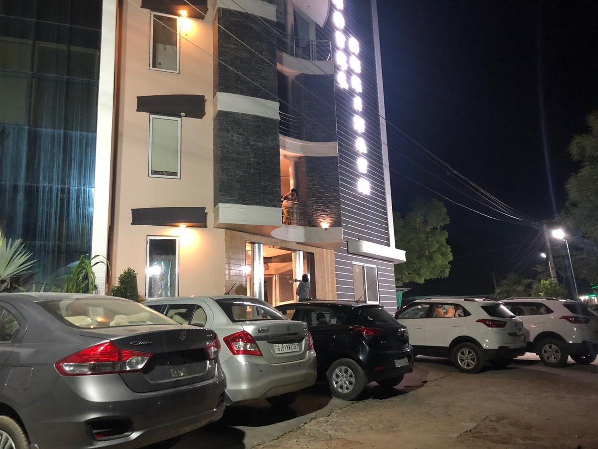 Hotel Shrinath Ābu Road Dış mekan fotoğraf